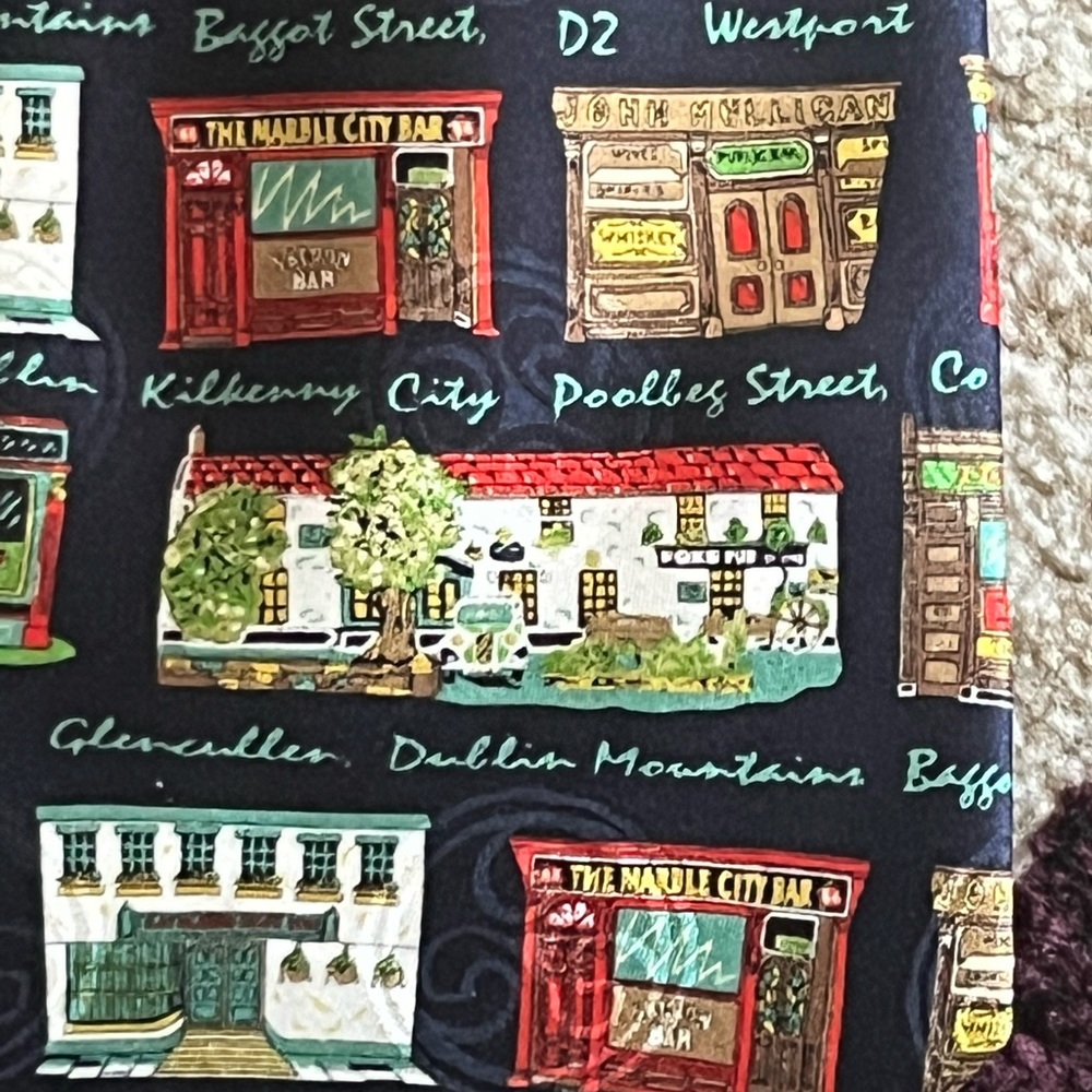 Pubs of Ireland Craft Toe 100% Silk All Over Print - Picture 4 of 6